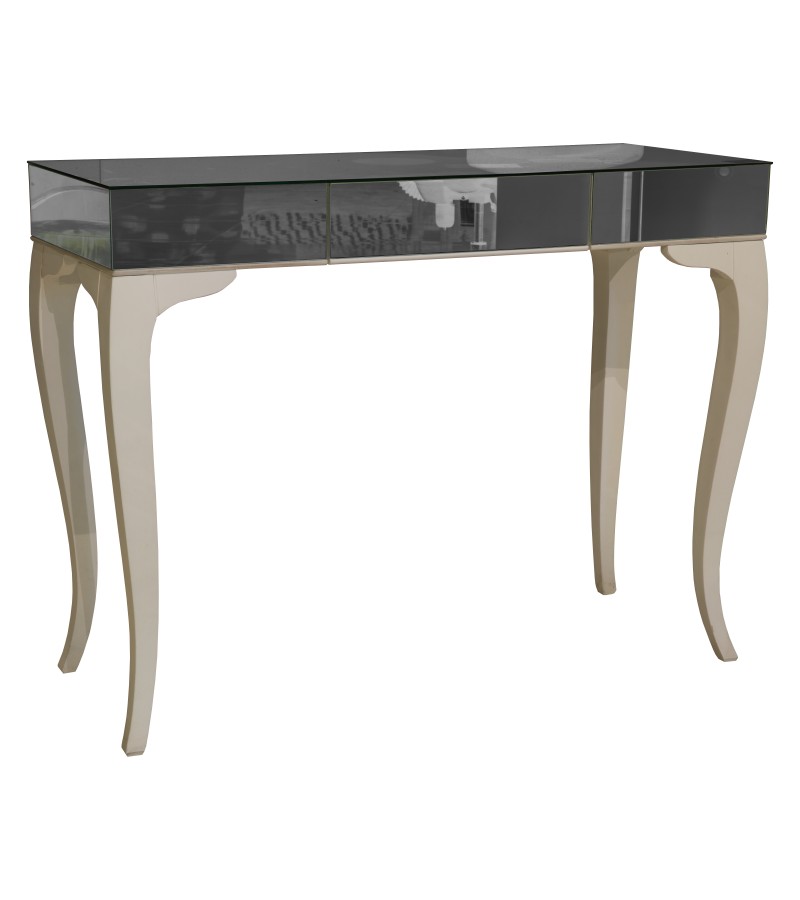 Table + mirror DRS-21 size. 100*40 H.82 color. WHITE bitter. YERLI MOBILYA