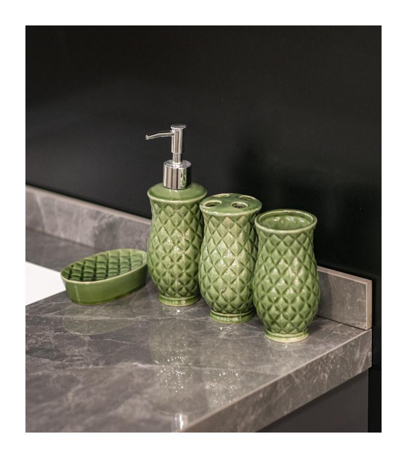 სააბაზანო ნაკრები  JIA-04 ( JRB1717 ) 