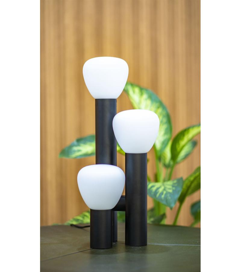 მაგიდის სანათი  GZZKS-F-7101-4  ზომა:D250*420  ფერი: BLACK